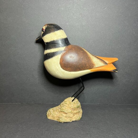 Hand Carved & Hand Painted Wooden Decorative Killdeer Bird Sculpture Figure 8" - Picture 5 of 8